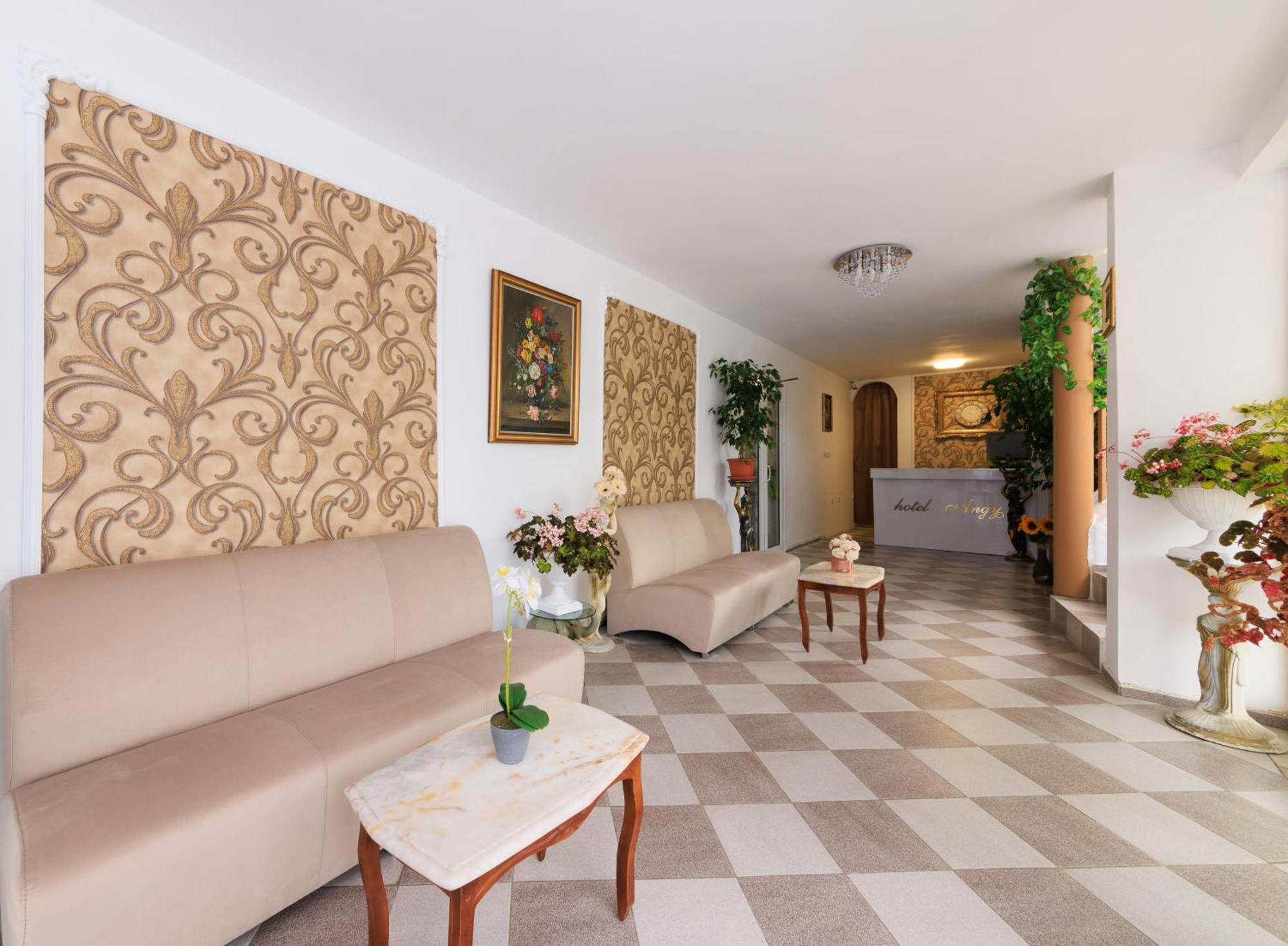 Hotel Angy غولدن ساندز المظهر الخارجي الصورة